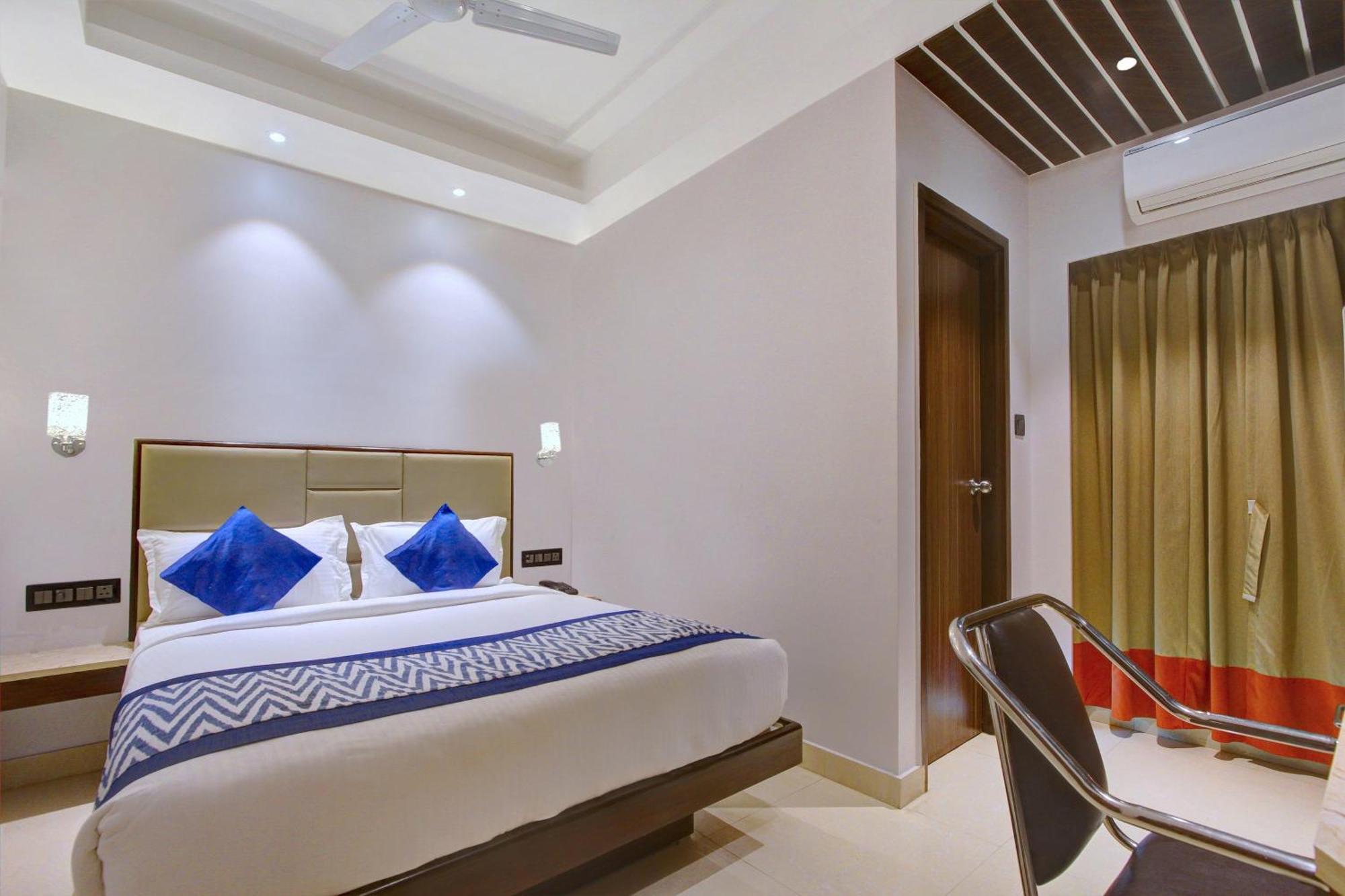 Super O Indiranagar Hotel Bangalore